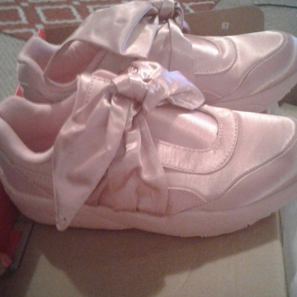 Puma fenty by Rihanna